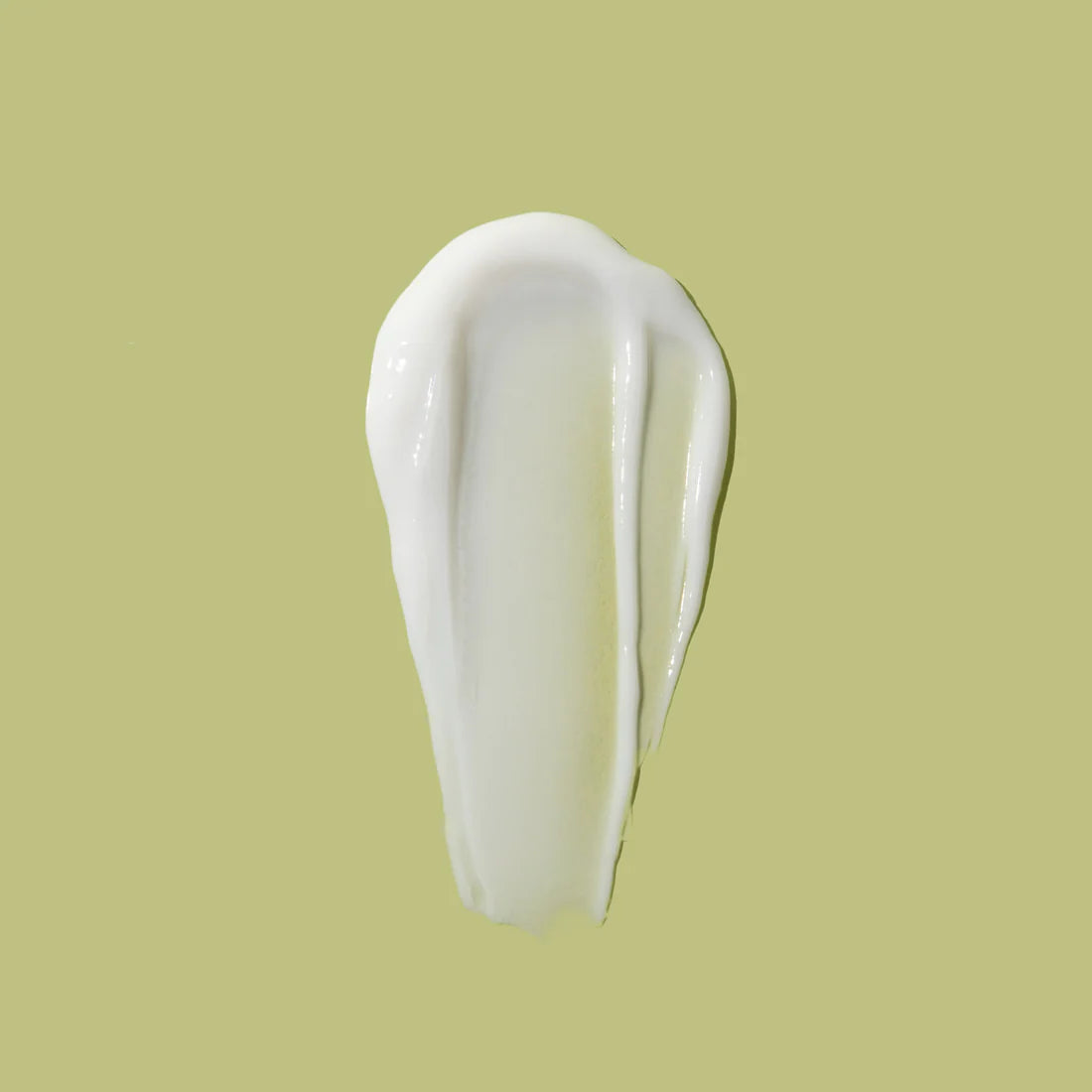 Textuur van de As I Am Rosemary Conditioner - 237ml, romige formule verrijkt met rozemarijn en pepermuntolie voor optimale haarverzorging.