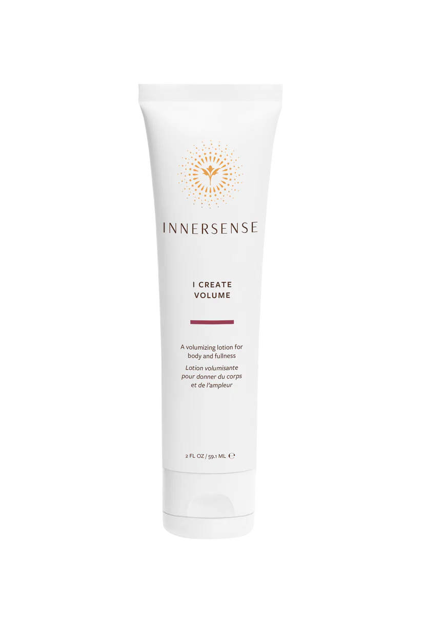 Innersense - I Create Volume haarlotion in een compacte witte tube van 59 ml, perfect voor reizen en het stylen van fijn haar.